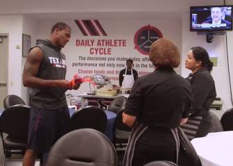 Deshaun Watson dona su sueldo a empleadas de Texans