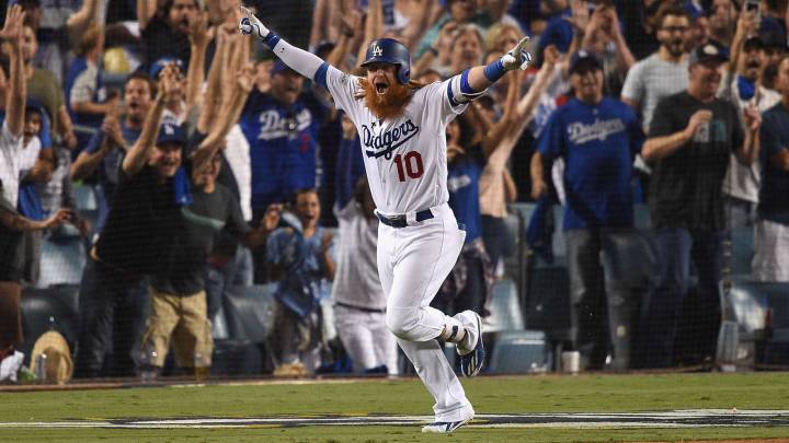 El home run vía walkoff de Justin Turner le da el triunfo a Los Angeles Dodgers y el 2-0 en su serie contra los Chicago Cubs.