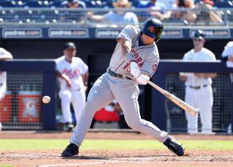 Jugadores de la NFL que también probaron suerte en la MLB