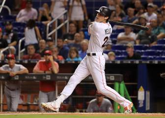 Christian Yelich llega a los Milwaukee Brewers