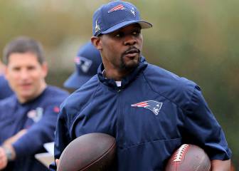 Brian Flores, un hondureño en los New England Patriots