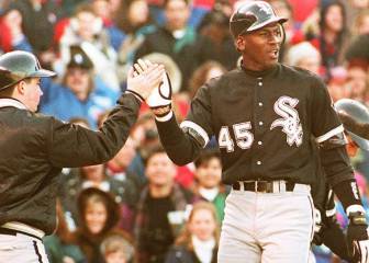 Hace 24 años, Michael Jordan firmó con los White Sox