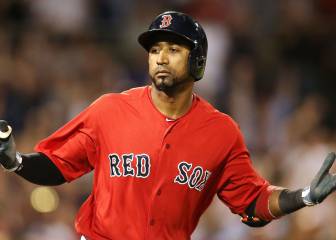 Eduardo Núñez se mantendrá con los Red Sox un año más