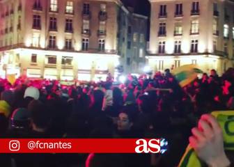 Los aficionados de FC Nantes rinden homenaje a Emiliano Sala