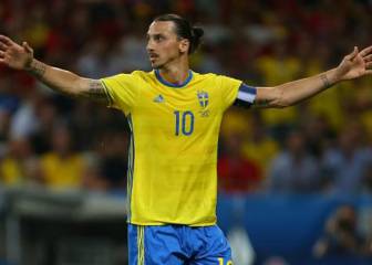 Recurren a Zlatan para salvar candidatura en Suecia