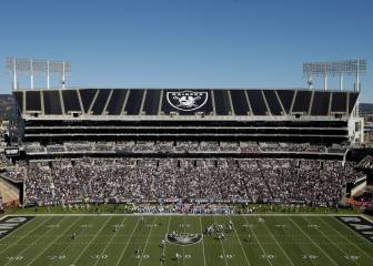 Los Raiders seguirán jugando en el O.co Coliseum