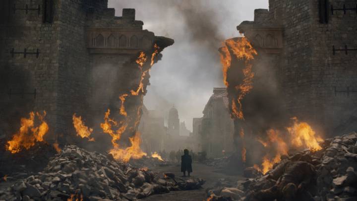 Luego de que King's Landing ardió en llamas en el penúltimo episodio de la temporada 8 de GOT, la serie hizo polvo a las demás de HBO.