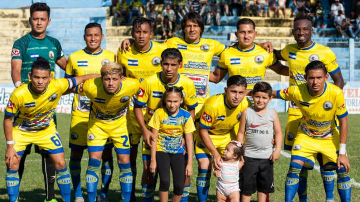 El equipo de Santa Rosa de Lima informó en su cuenta de Twitter que este martes solo se presentaron a entrenar 9 jugadores debido a la epidemia que ataca al club.