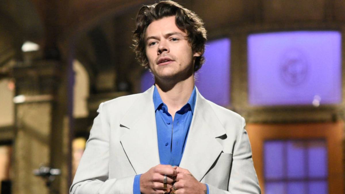 Harry show. Harry Styles SNL 2021.