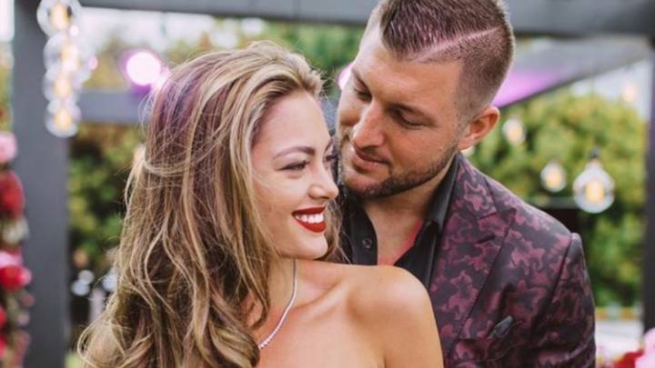 Tim Tebow Y Demi Leigh Nel Peters Se Casan En Sudafrica As Usa