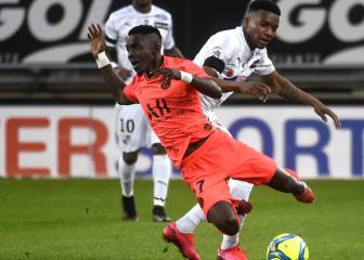 Niazou Kouassi anota doblete y empata el partido para el PSG