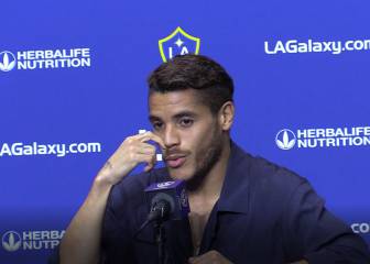 Jona espera que Chicharito marque el próximo partido
