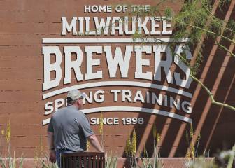 MLB aconseja terminar con entrenamientos grupales
