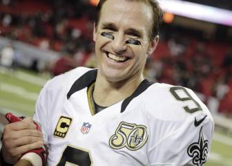 Drew Brees presume nuevo contrato con los Saints