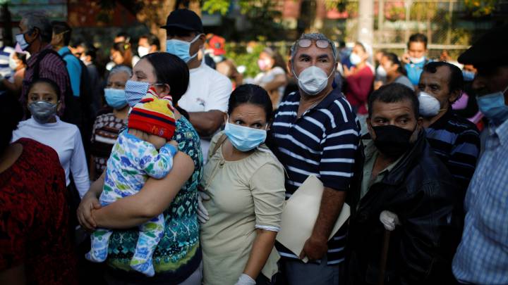 El Salvador amplía estado de excepción tras nuevos contagios