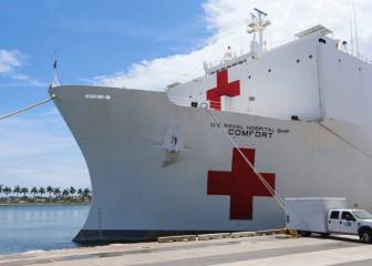 USA deja que barco-hospital de la Marina atienda pacientes con COVID-19