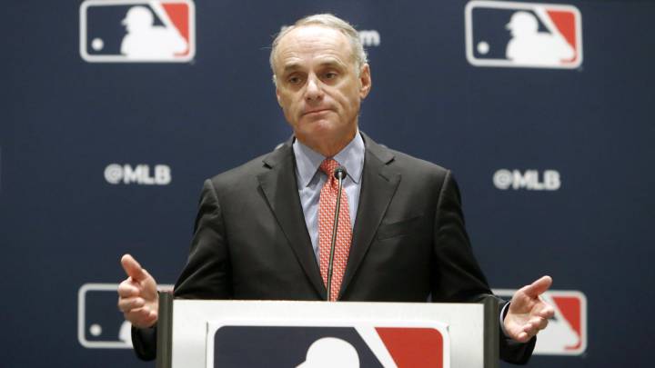 MLB permitirá a equipos reducción salario de empleados