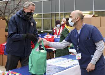Blasio pide denunciar a quienes no cumplan con distanciamiento