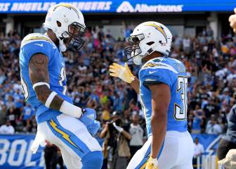 Cambio completo: Los Chargers cambian de uniforme