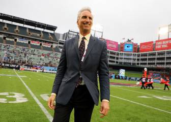 Padre de Andrew Luck demanda a McMahon y la XFL
