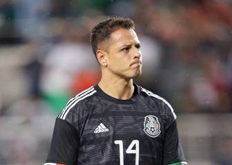 Chicharito lamenta no poder viajar desde LA para despedir a su abuelo