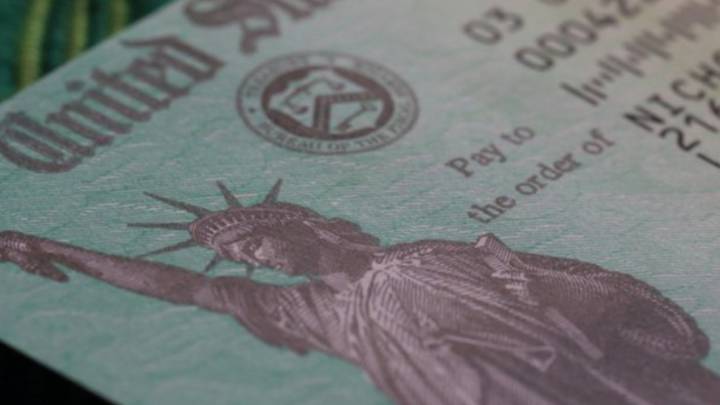 Cheque de estímulo en USA: ¿El banco puede incautar mi cheque si debo dinero?
