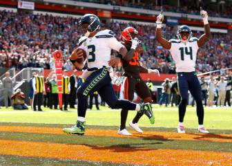 Reporte: Seahawks y Browns buscaron canje por Wilson