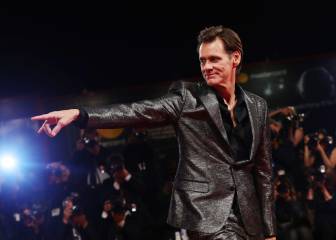 Jim Carrey se burla de Donald Trump y le tose en la cara