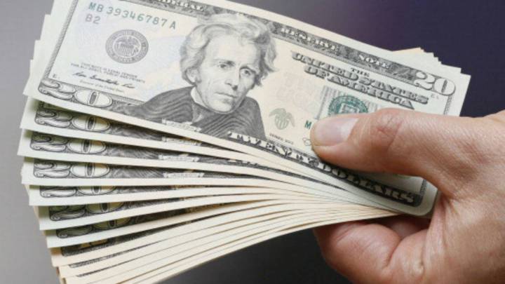 Ayuda para inmigrantes indocumentados en California: ¿Puedo recibirlo si no cobré el cheque estímulo?
