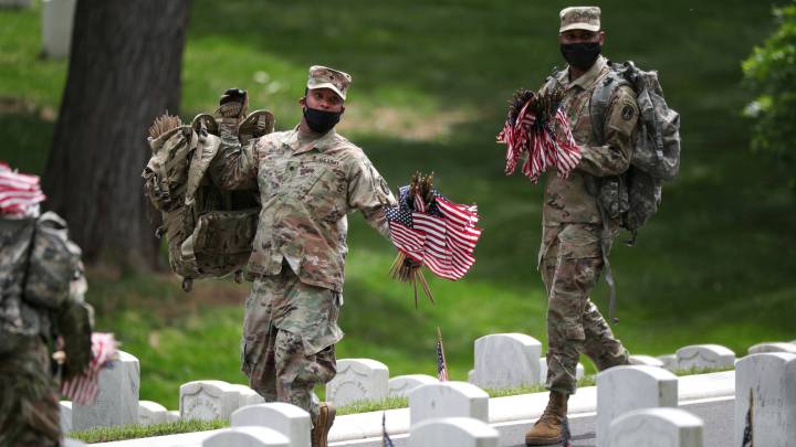 Memorial Day: cómo se honra a los caídos en el cementerio de Arlington pese al coronavirus 