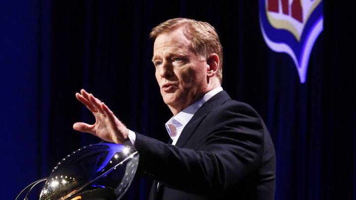 NFL y Asociación de Jugadores discuten pretemporada recortada