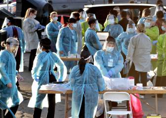 Casos, muertes y recuperados por COVID-19 en USA