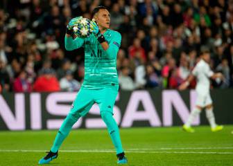 Keylor va por historia junto al PSG en la Champions League