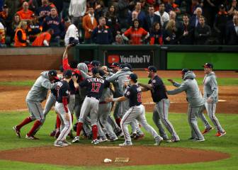 Peloteros de Nats presumen su anillo de campeones