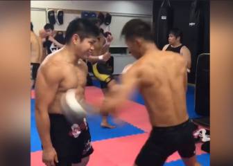 Pocos podrían resistir este entrenamiento a base de golpes