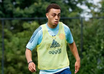 Juventus se le adelanta al Barça por Sergiño Dest