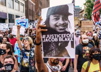 Jacob Blake, paralizado de la cintura para abajo