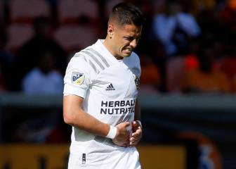Chicharito no logra estar al cien y no jugará contra LAFC