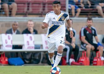 Julian Araujo indeciso entre la selección de USA y México