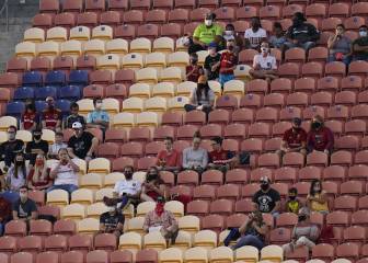 Corey Baird arremete contra fans por no respetar el minuto de silencio