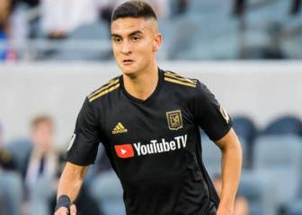 Bob Bradley: “Nos da alegría recuperar a Eduard Atuesta”