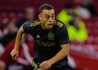 Ajax y Barça ultiman detalles del fichaje de Sergiño Dest