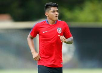 Amando Moreno elige a El Salvador sobre México y USA