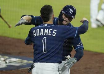 Festival de cuadrangulares de Rays para igualar la serie