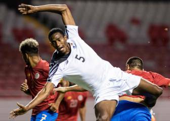 Panamá derrota a Costa Rica con gol en la última jugada