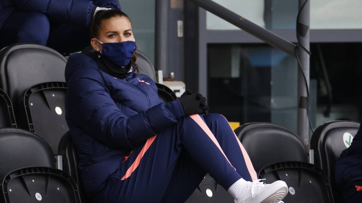 26+ Alex Morgan Spurs Debut Pics