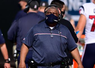 Texans analizan ratificar a Crennel como HC para 2021