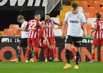 Toni Lato anota en propia puerta: Valencia 0-1 Atlético