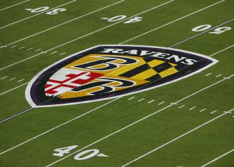 Ravens parten a Pittsburgh con nuevos casos en el club