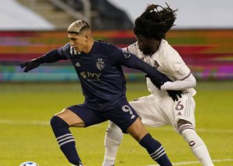 Alan Pulido no jugará las semifinales con Sporting KC